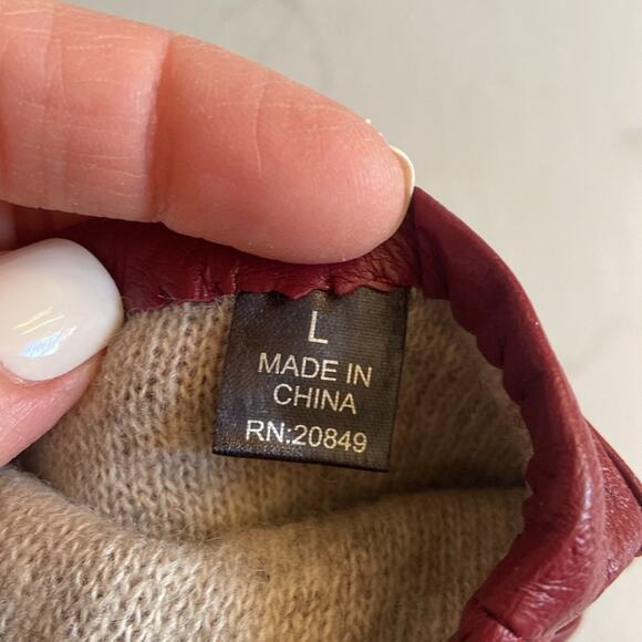 New Large Red Burgundy Leather and Cashmere Women's Gloves Excelled Winter Fall - Picture 7 of 7